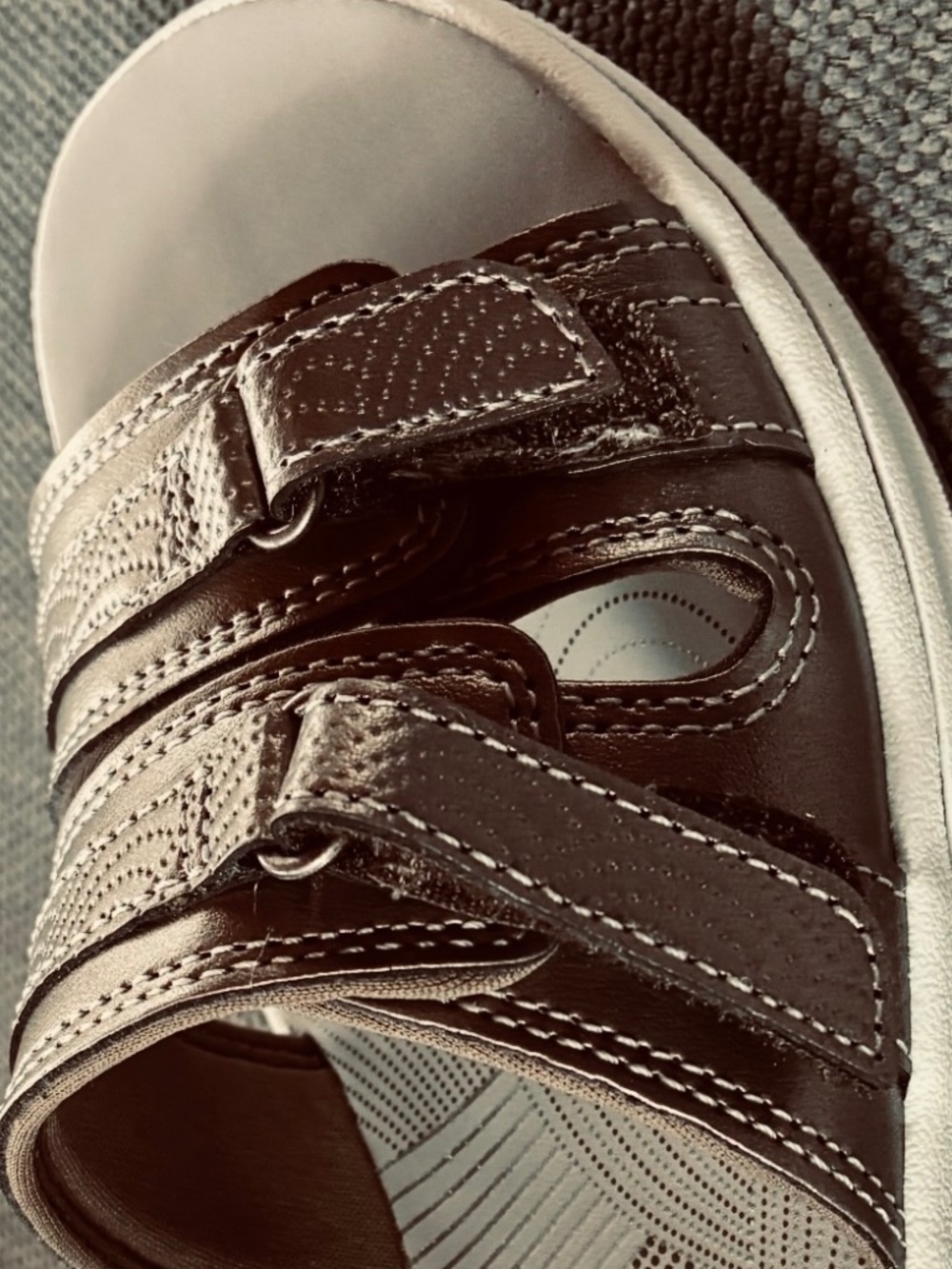 Clarks Cloudsteppers Breeze Piper Sandal Slides New without box Size 6M - Picture 3 of 4